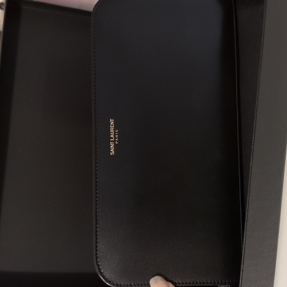 YSL Saint Laurent Paris - Picture 1 of 4